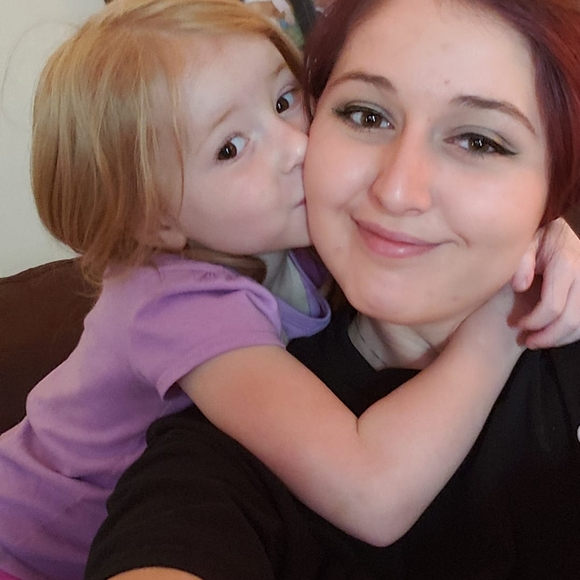 Meet your Posher, Breanna - Picture 1 of 1